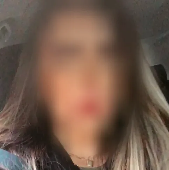 Anja, 39