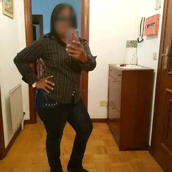 Bianca, 39