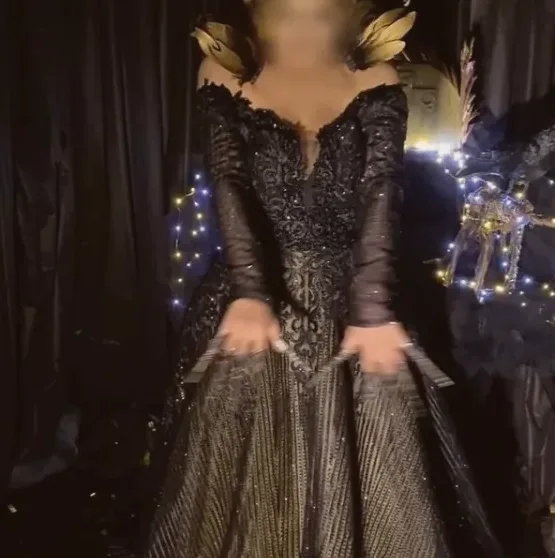 Denise, 36