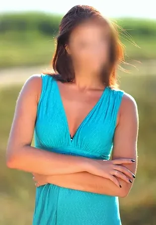 Isabell, 36