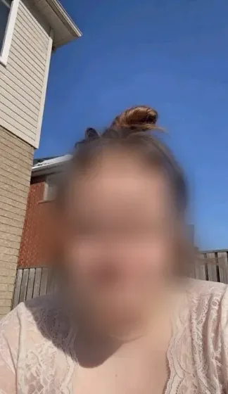 Jana, 37