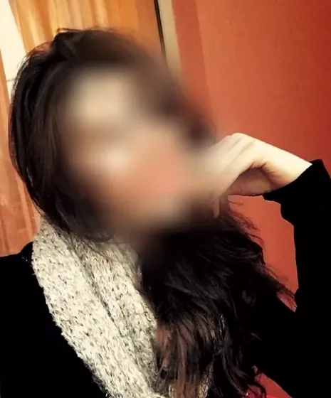 Lea, 28