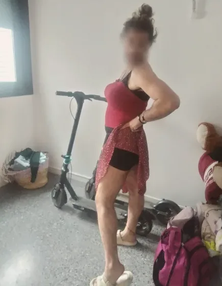 Marina, 29