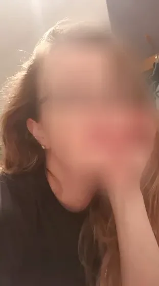 Melanie, 36