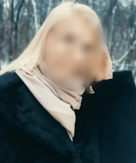 Rebecca, 36