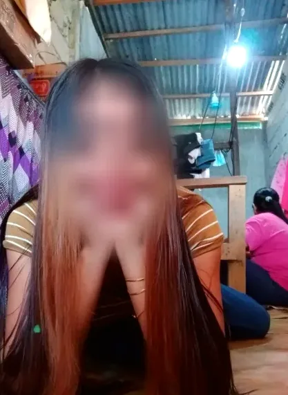 Sarah, 28