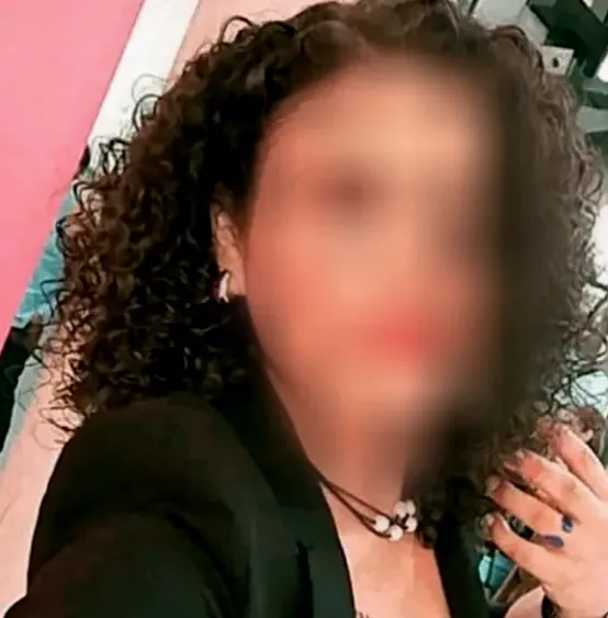 Simone, 35
