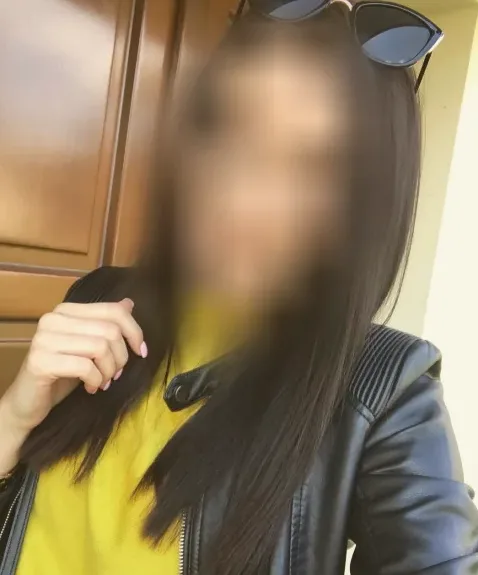 Zeynep, 34